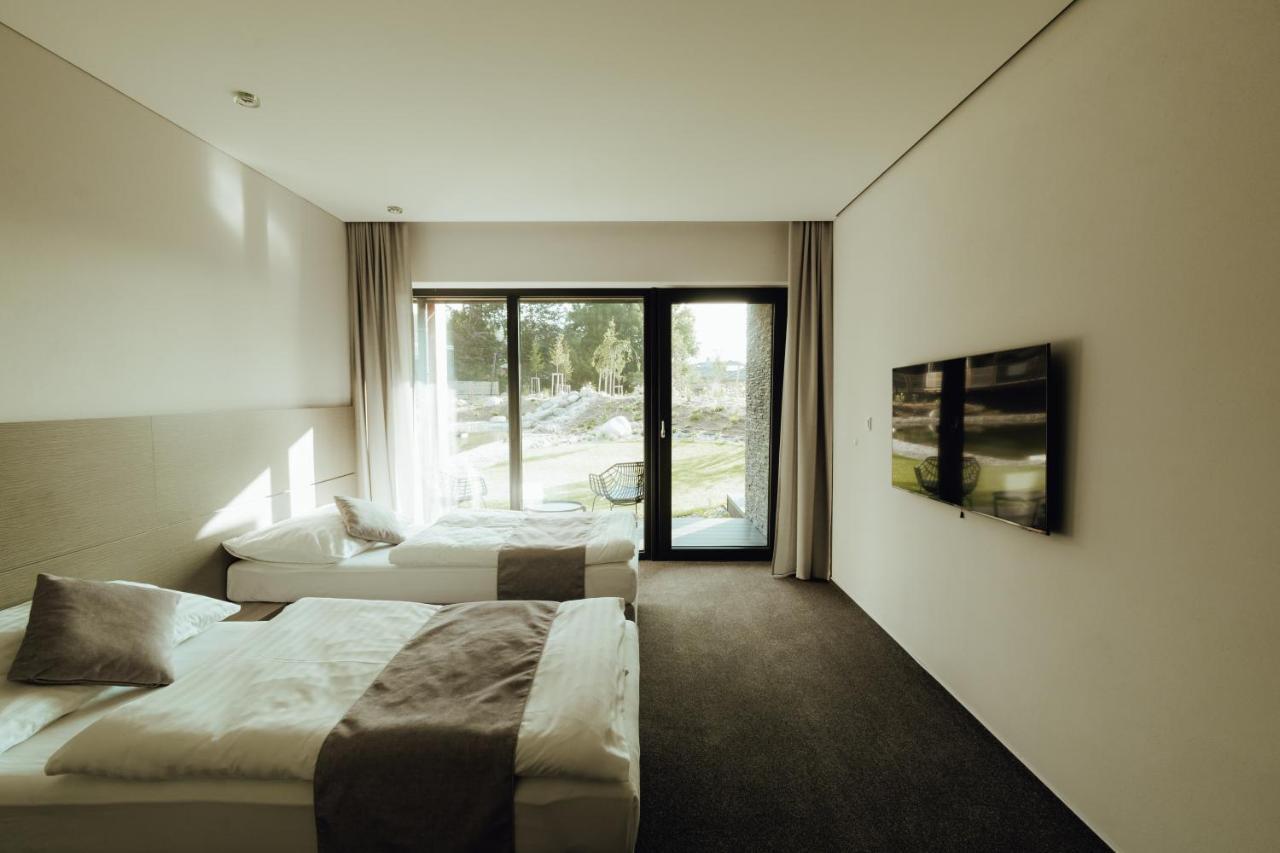 Hotel Resort Lovecka Basta ストラコニツェ エクステリア 写真